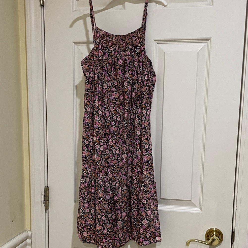 Old Navy dark floral girls Sundress size 14/16
